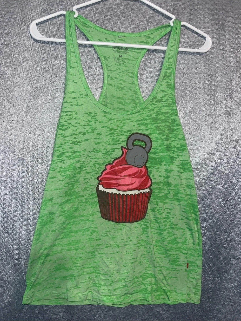 Reebok Green Graphic Tank Top Size Medium